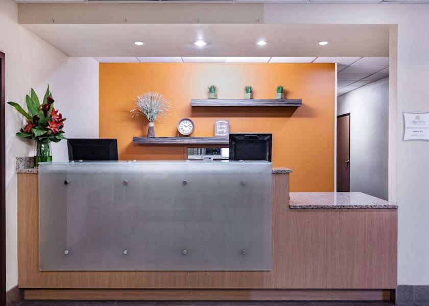 Montana Helena Lobby