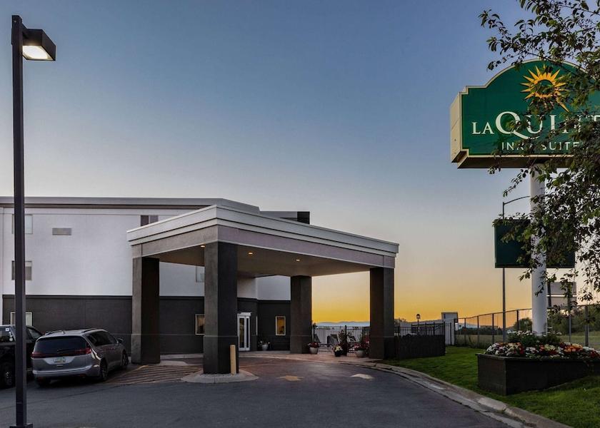 Montana Helena Exterior Detail