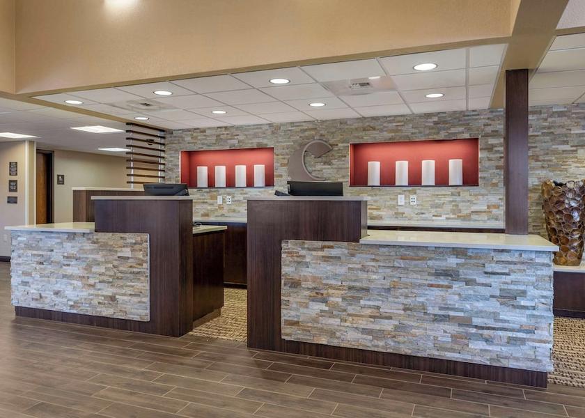 Montana Shelby Lobby