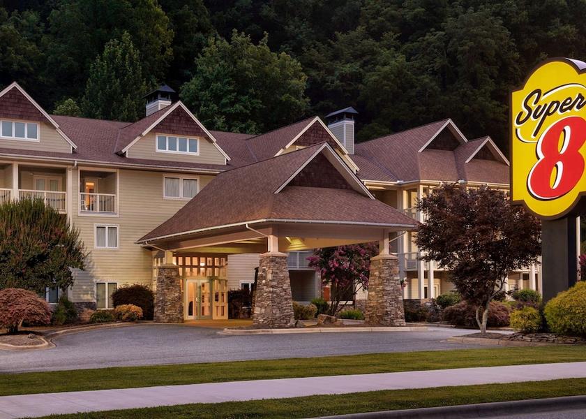 North Carolina Cherokee Exterior Detail