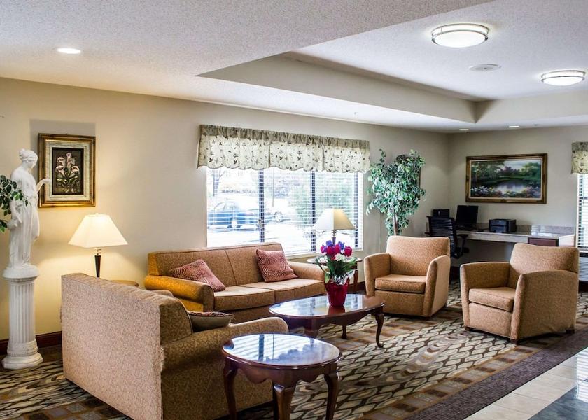 North Carolina Fuquay-Varina Lobby