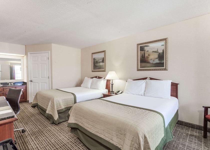 North Carolina Hickory Room