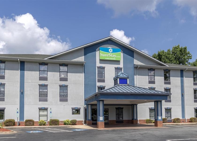 North Carolina Morganton Exterior Detail