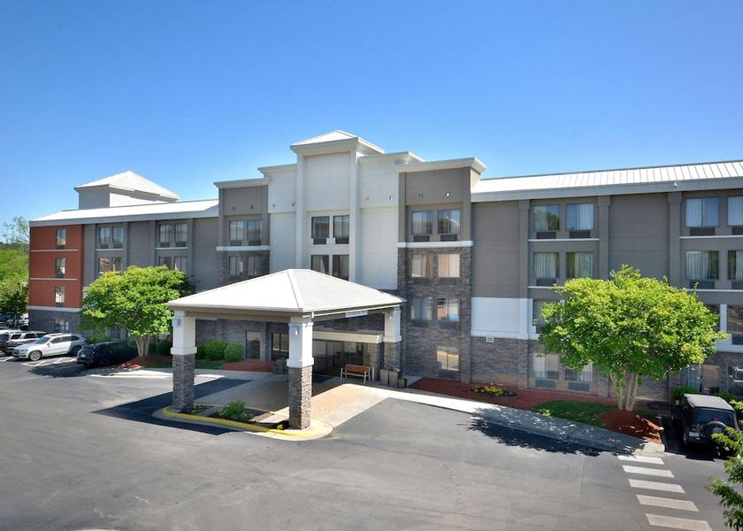 North Carolina Morrisville Exterior Detail