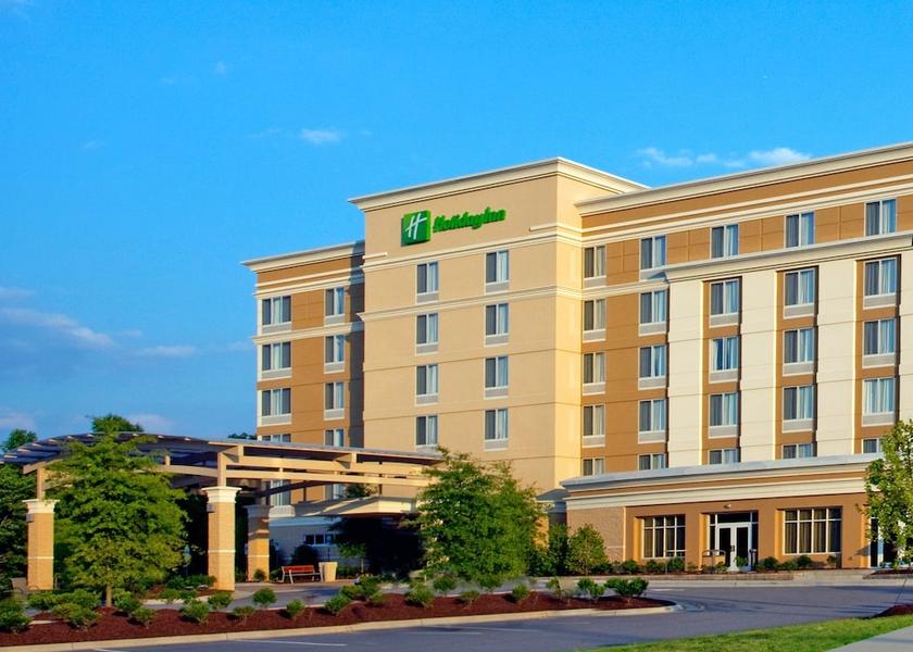 North Carolina Morrisville Exterior Detail