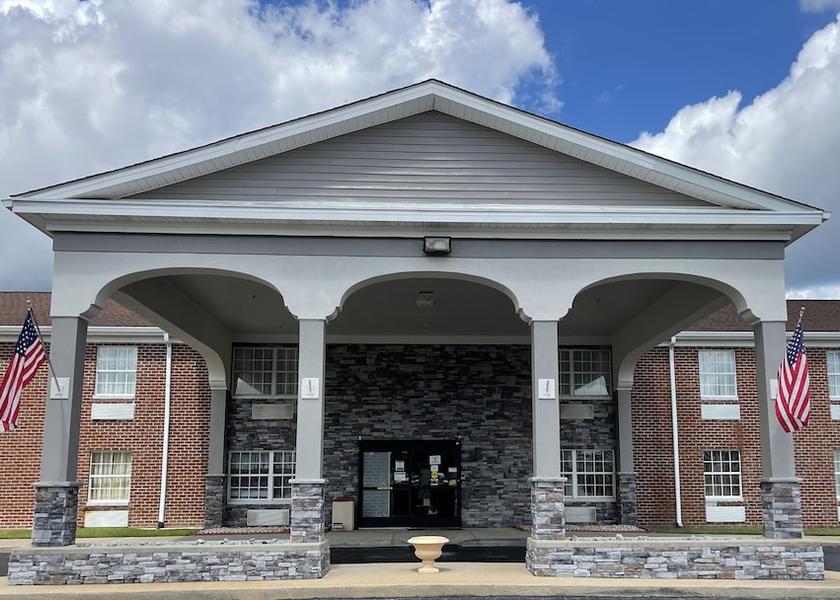 North Carolina Williamston Facade