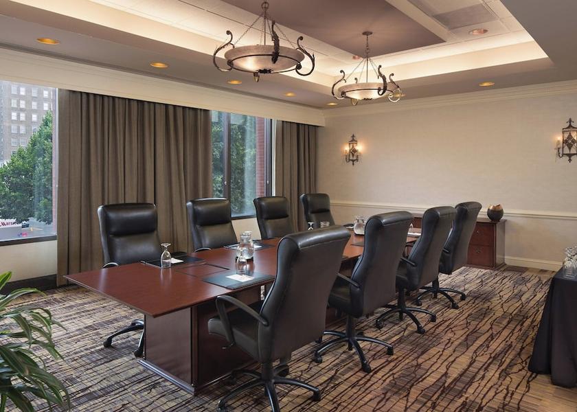 North Carolina Winston-Salem Meeting Room