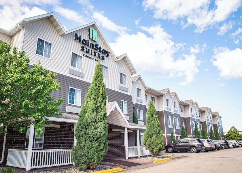 North Dakota Fargo Exterior Detail