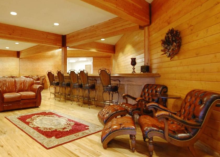 Nebraska Norfolk Lobby