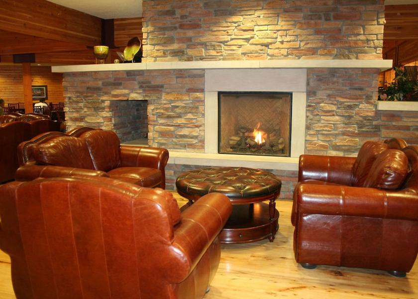 Nebraska Norfolk Lobby