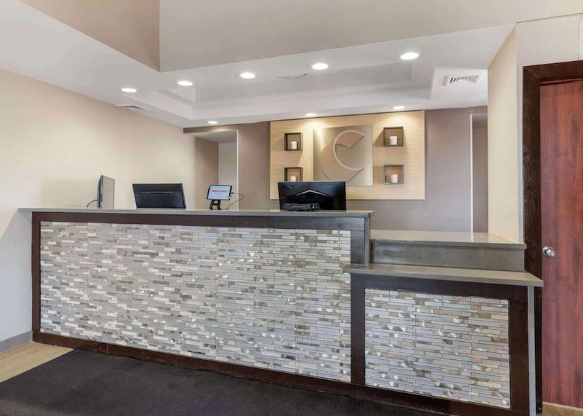 New Hampshire Manchester Lobby