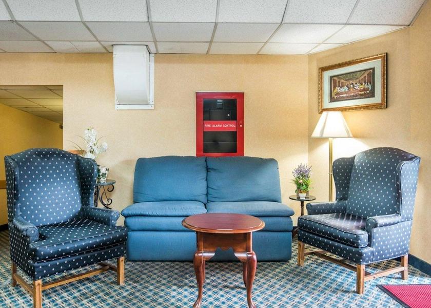 New Hampshire Manchester Lobby