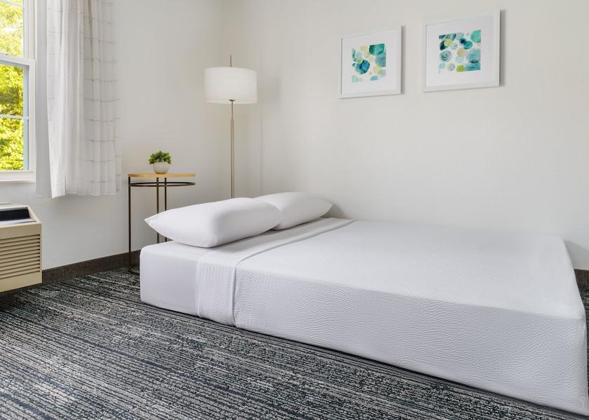 New Hampshire Manchester Room