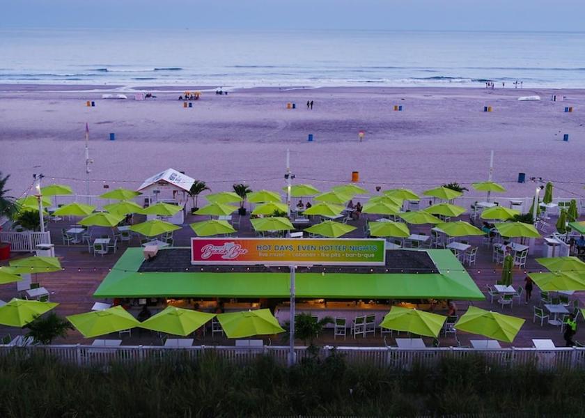 New Jersey Atlantic City Beach Bar