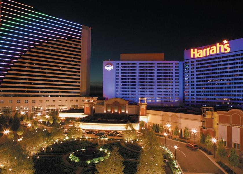 New Jersey Atlantic City Front of property - evening/night