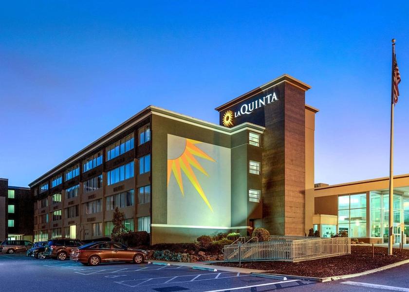 New Jersey Clifton Exterior