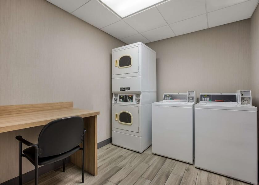 New Jersey Linden Sports Bar