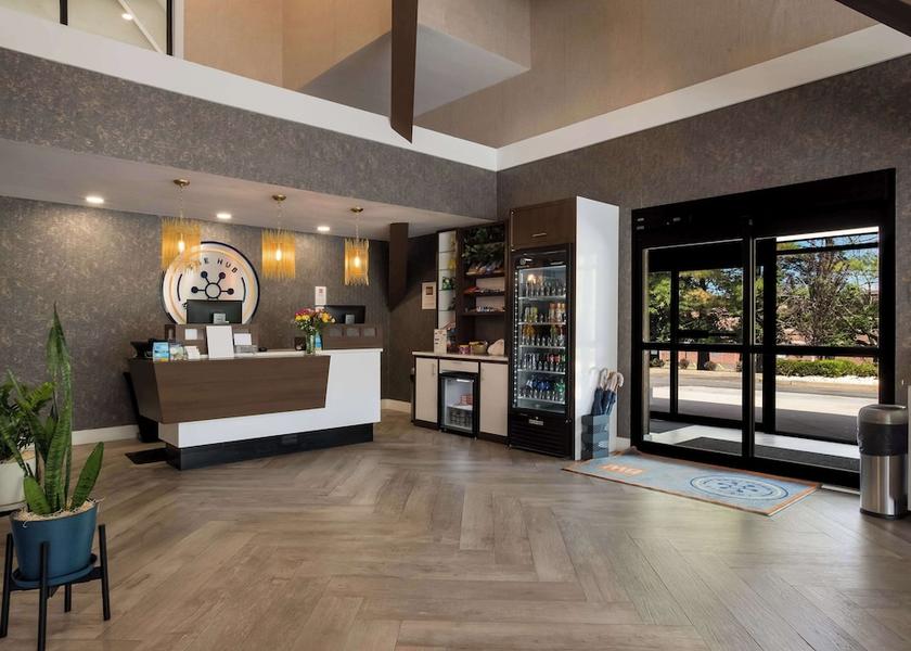 New Jersey Middletown Lobby
