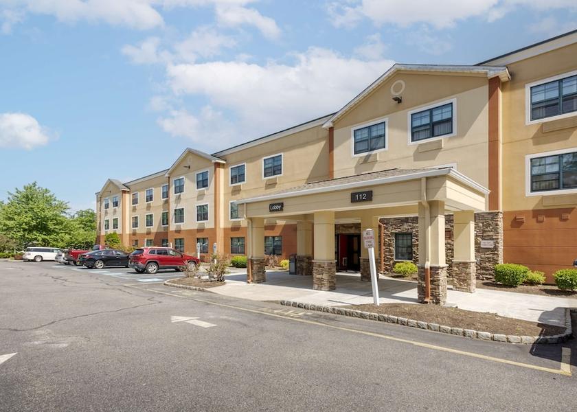 New Jersey Ramsey Exterior