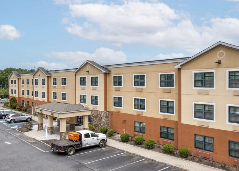 New Jersey Ramsey Exterior