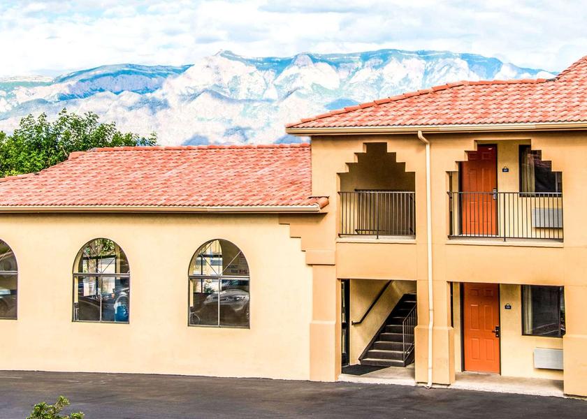 New Mexico Rio Rancho Exterior