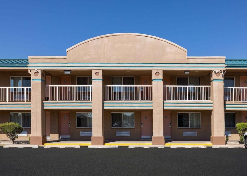 New Mexico Roswell Exterior Detail