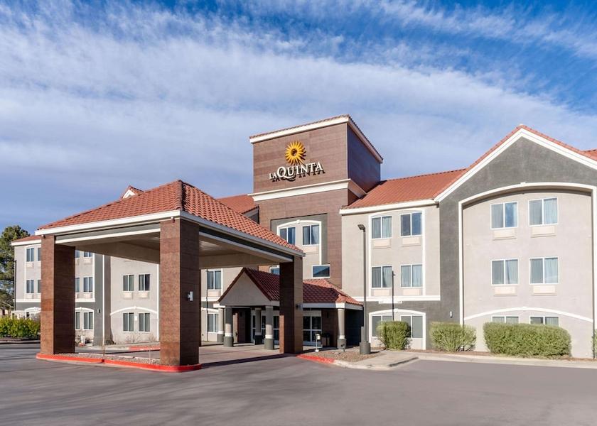 New Mexico Roswell Exterior Detail