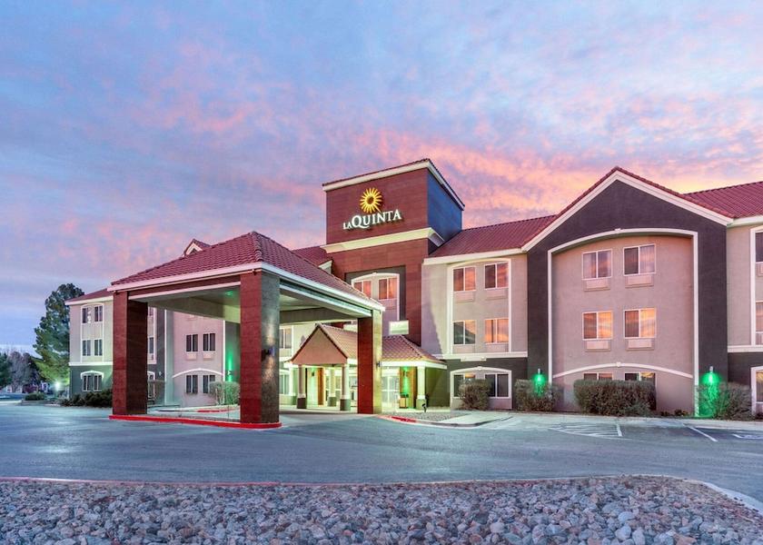 New Mexico Roswell Exterior Detail