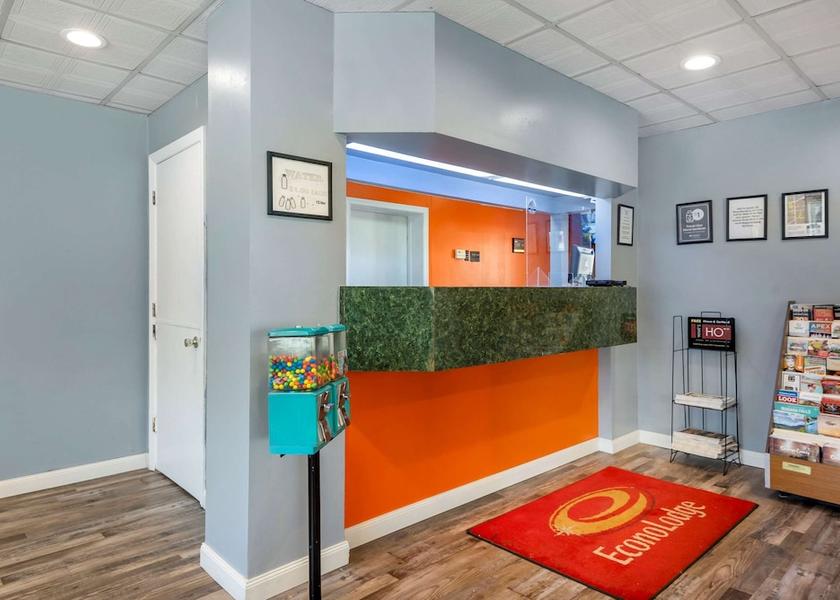 New York Cortland Lobby