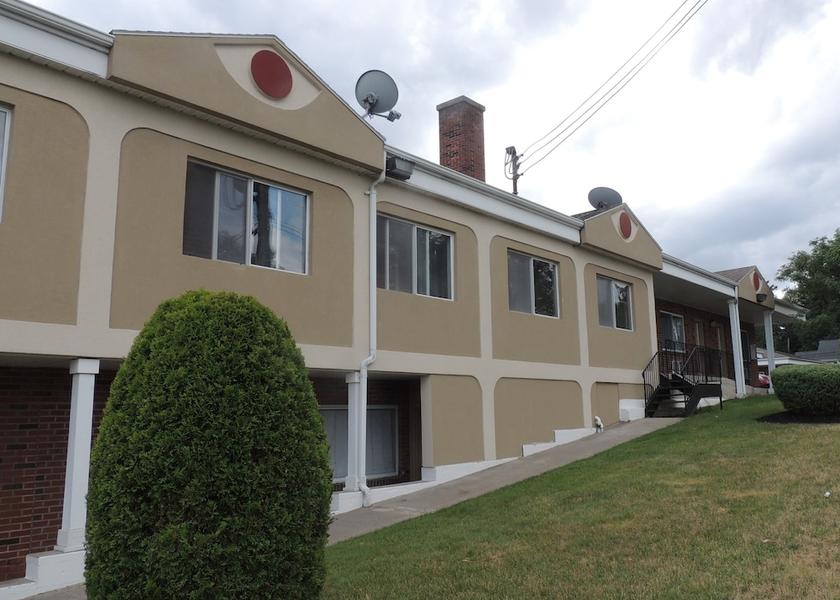 New York DeWitt Exterior Detail