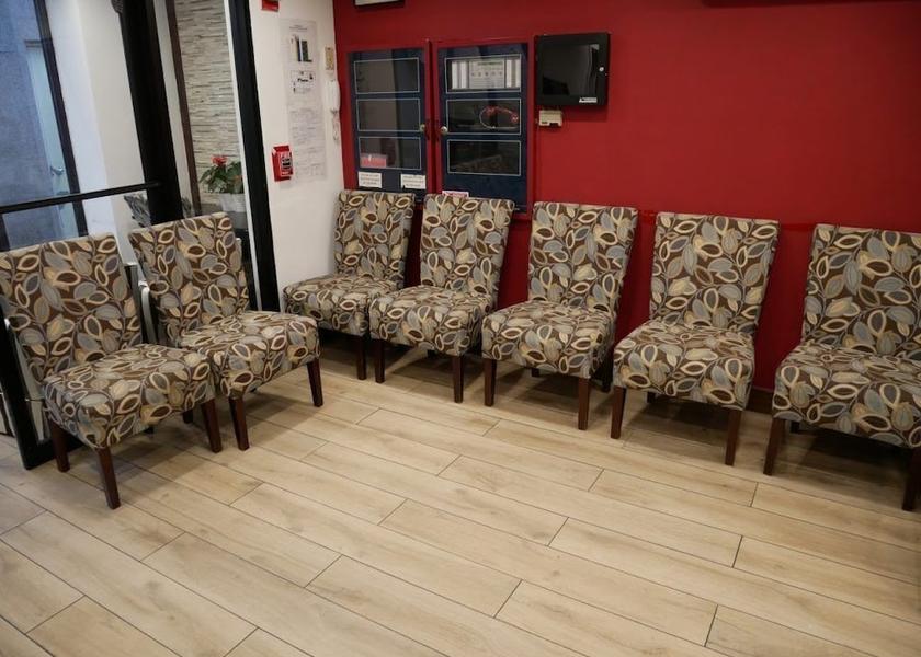 New York Flushing Lobby sitting area