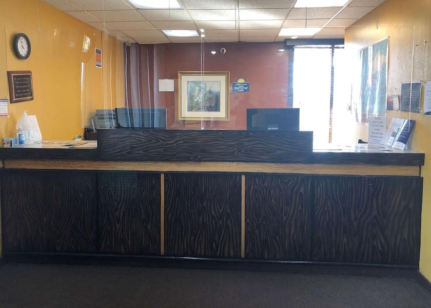 New York Henrietta Lobby