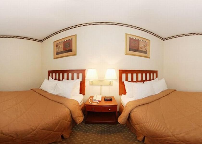 New York Long Island City Room