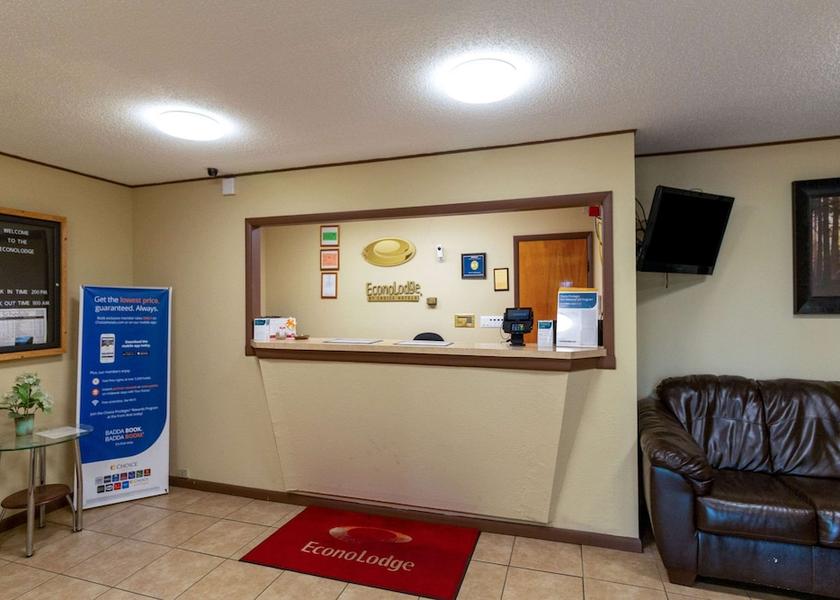 New York Massena Lobby