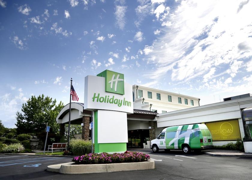 New York Plainview Primary image