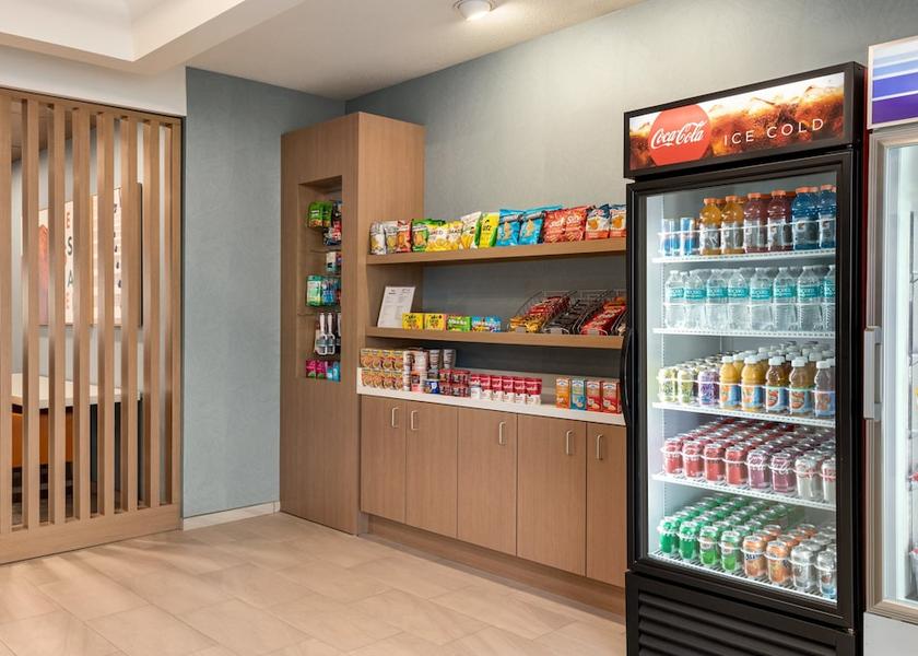 New York Rensselaer Amenity