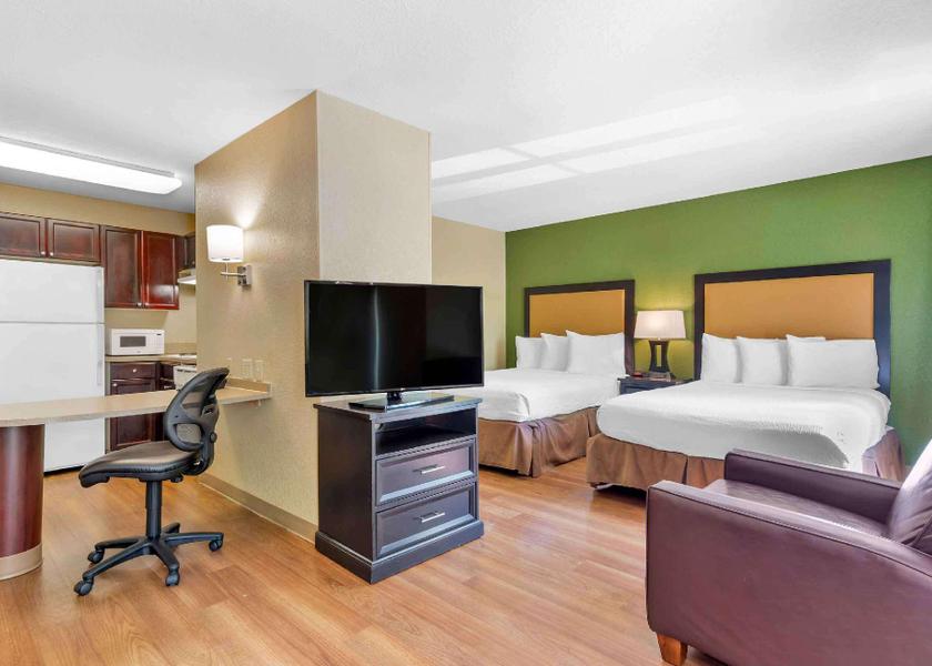 Ohio Dublin Deluxe 2 Doubles Non-Smoking