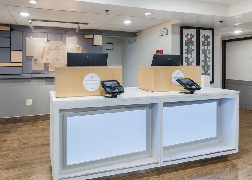 Ohio London Lobby