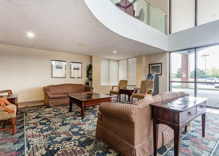 Ohio Middleburg Heights Lobby