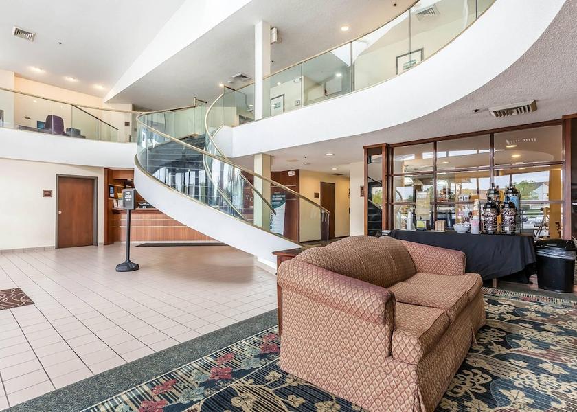 Ohio Middleburg Heights Lobby