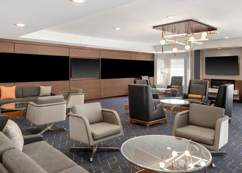 Ohio Middleburg Heights Lobby