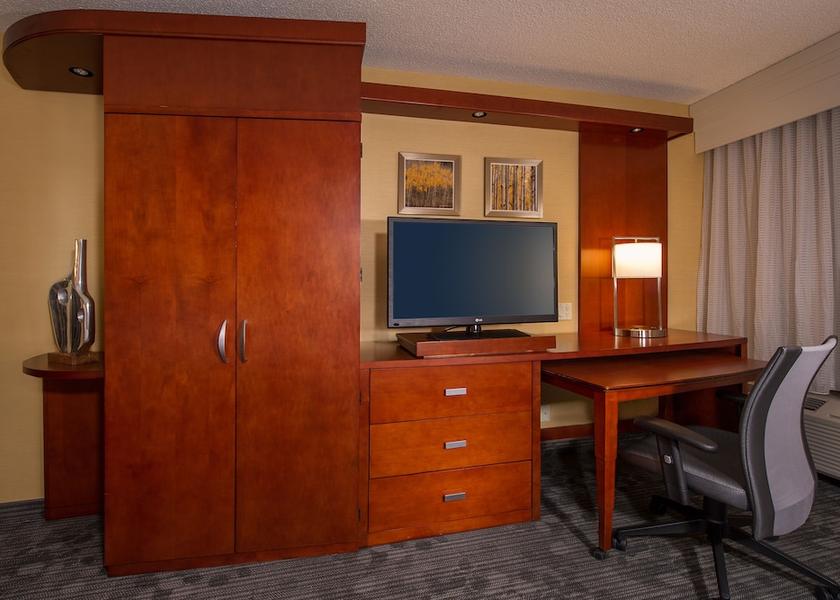 Ohio Newark Room