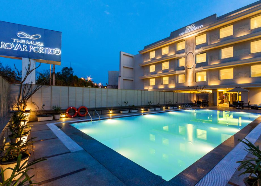 Delhi Delhi Pool