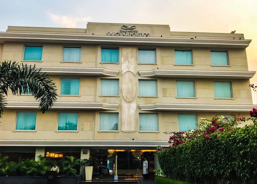 Delhi Delhi Hotel Exterior