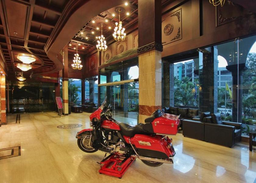 Kerala Kodungallur Hotel Exterior