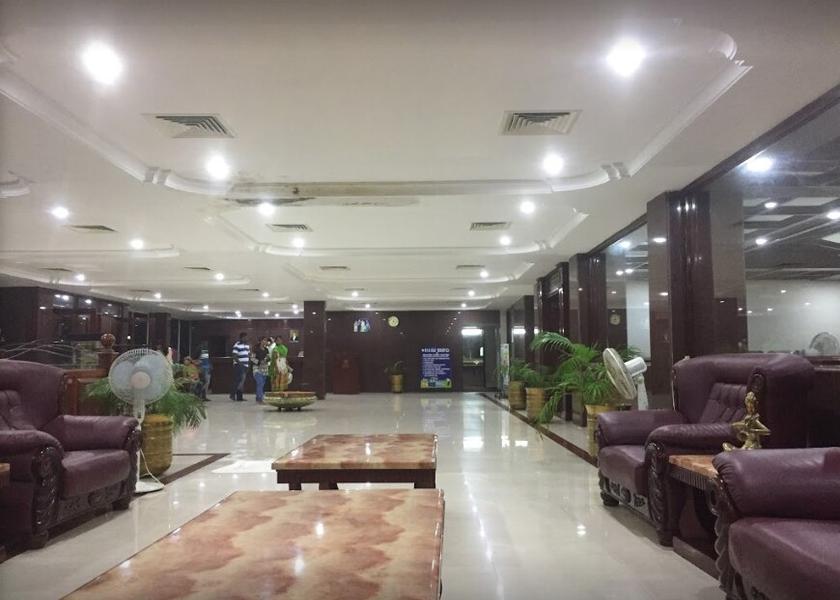 Karnataka Murdeshwar Public Areas