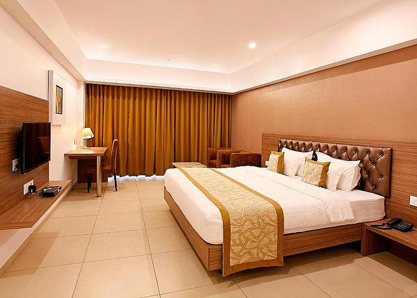 Maharashtra Nagpur Deluxe Rooms (Unmarried Couples & Local Id Not Allowed)
