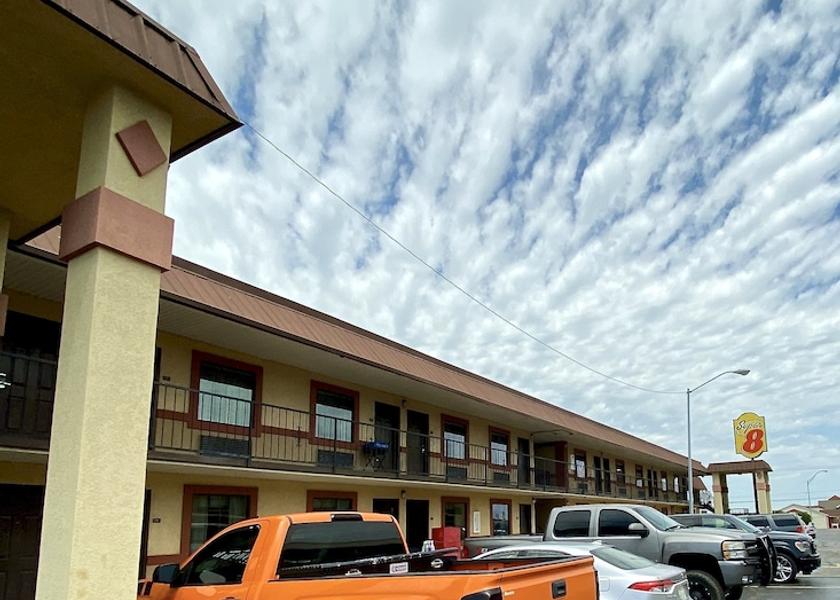 Oklahoma Shawnee Exterior Detail