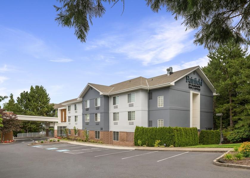 Oregon Beaverton Exterior Detail