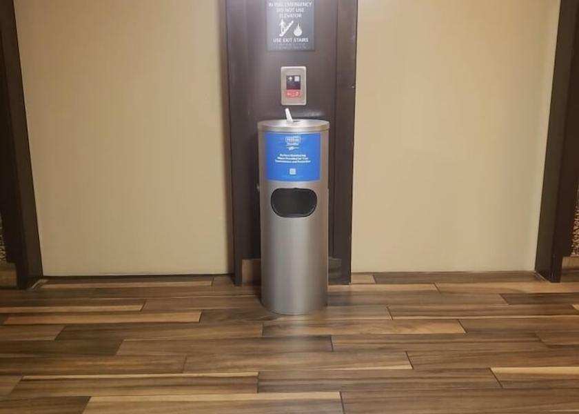 Oregon Clackamas Elevator